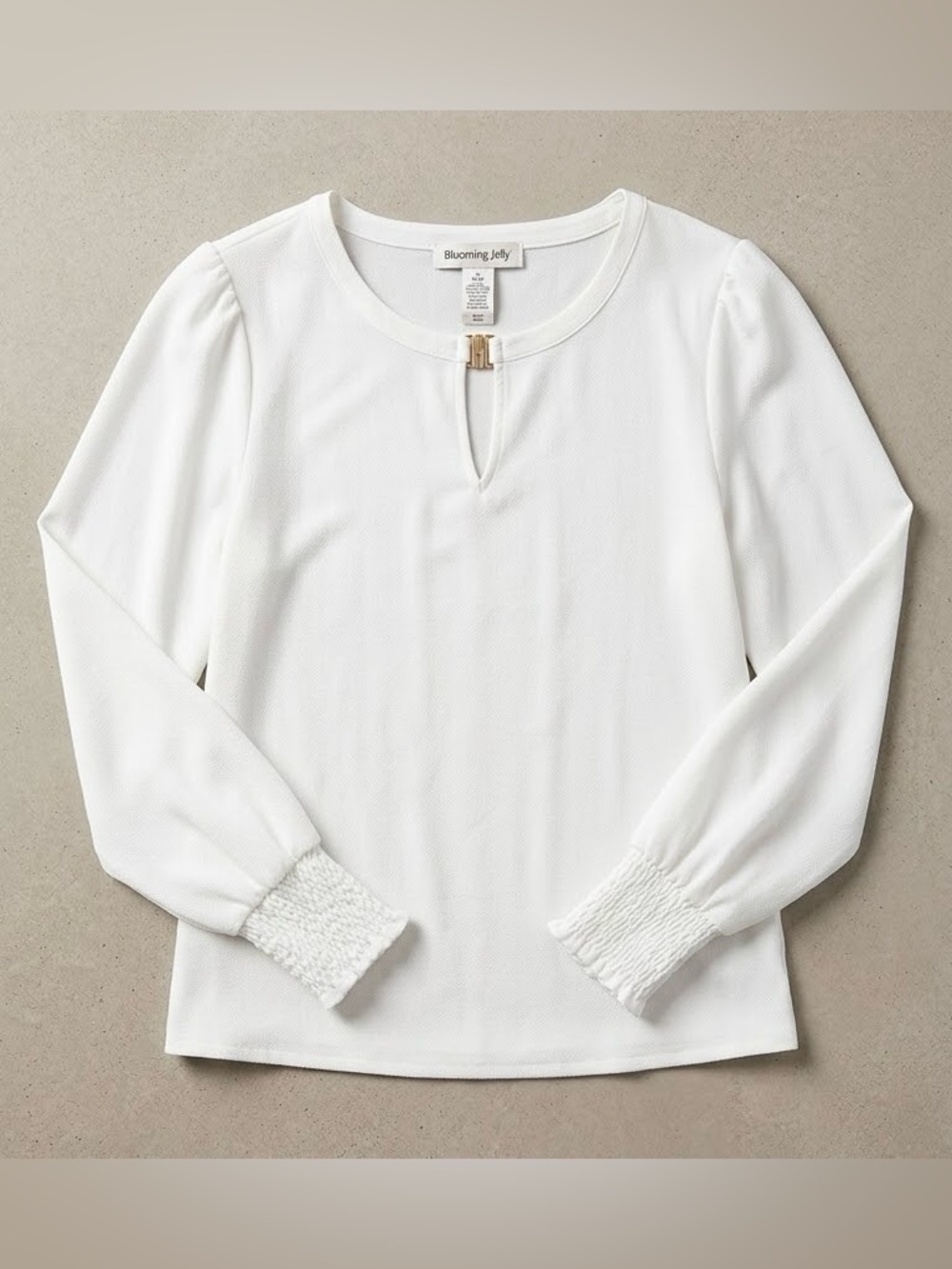 Blooming Jelly White Keyhole Blouse Smocked Cuffs Long Puff Sleeve Top Women’s M